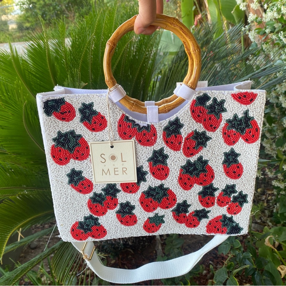 Brand new viral TJ Maxx/Marshalls made in India beaded strawberry purse/tote bag